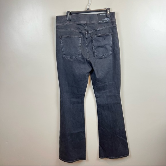 New Veronica Beard Beverly Yoke Front Jean in Color Moonlight, Size 32/14 - Picture 5 of 15